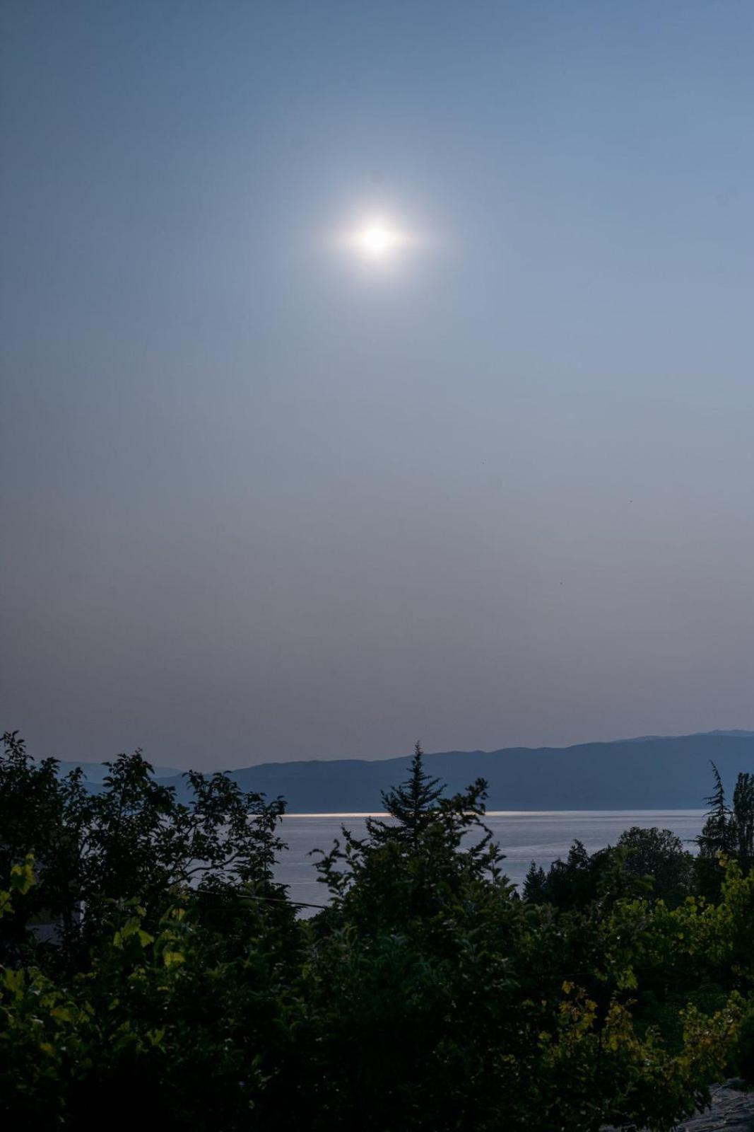 Vacation Home Rot Ohrid Bagian luar foto